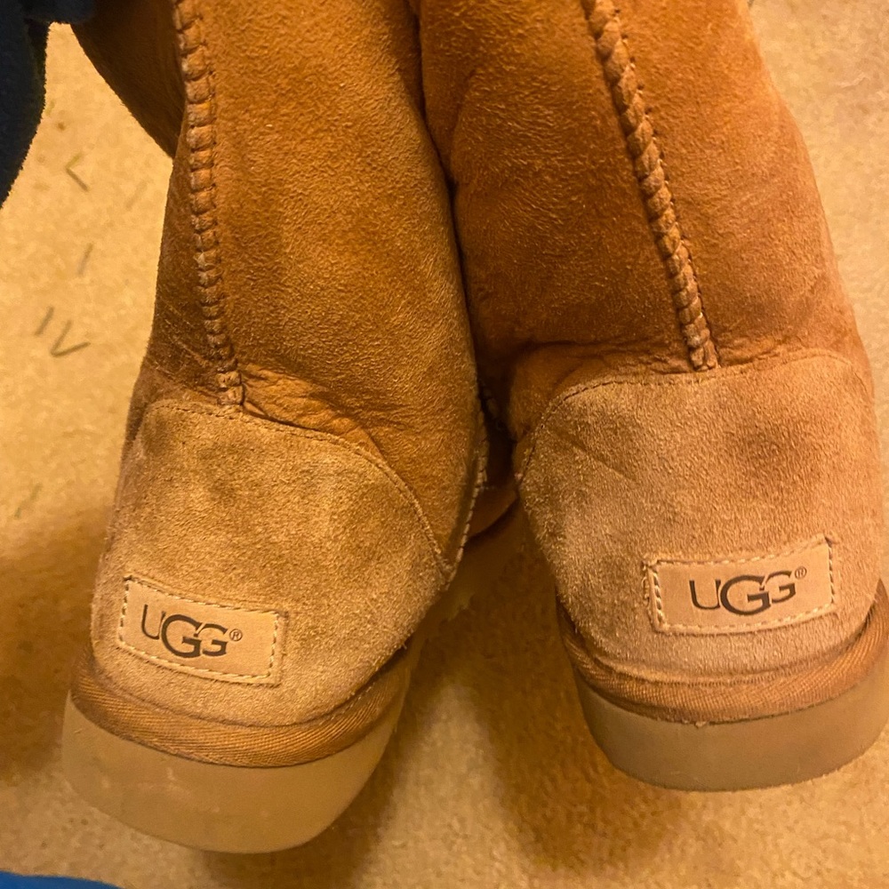 Ugg